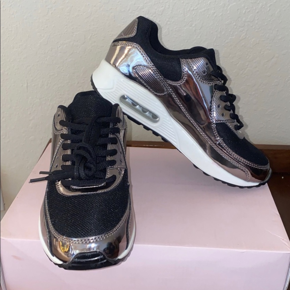 ✨Womens Breathable Sneakers Casual Sports Shoes Air Cushion Running Shoes✨ - Picture 2 of 7